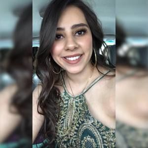 Meet your Posher, Fernanda